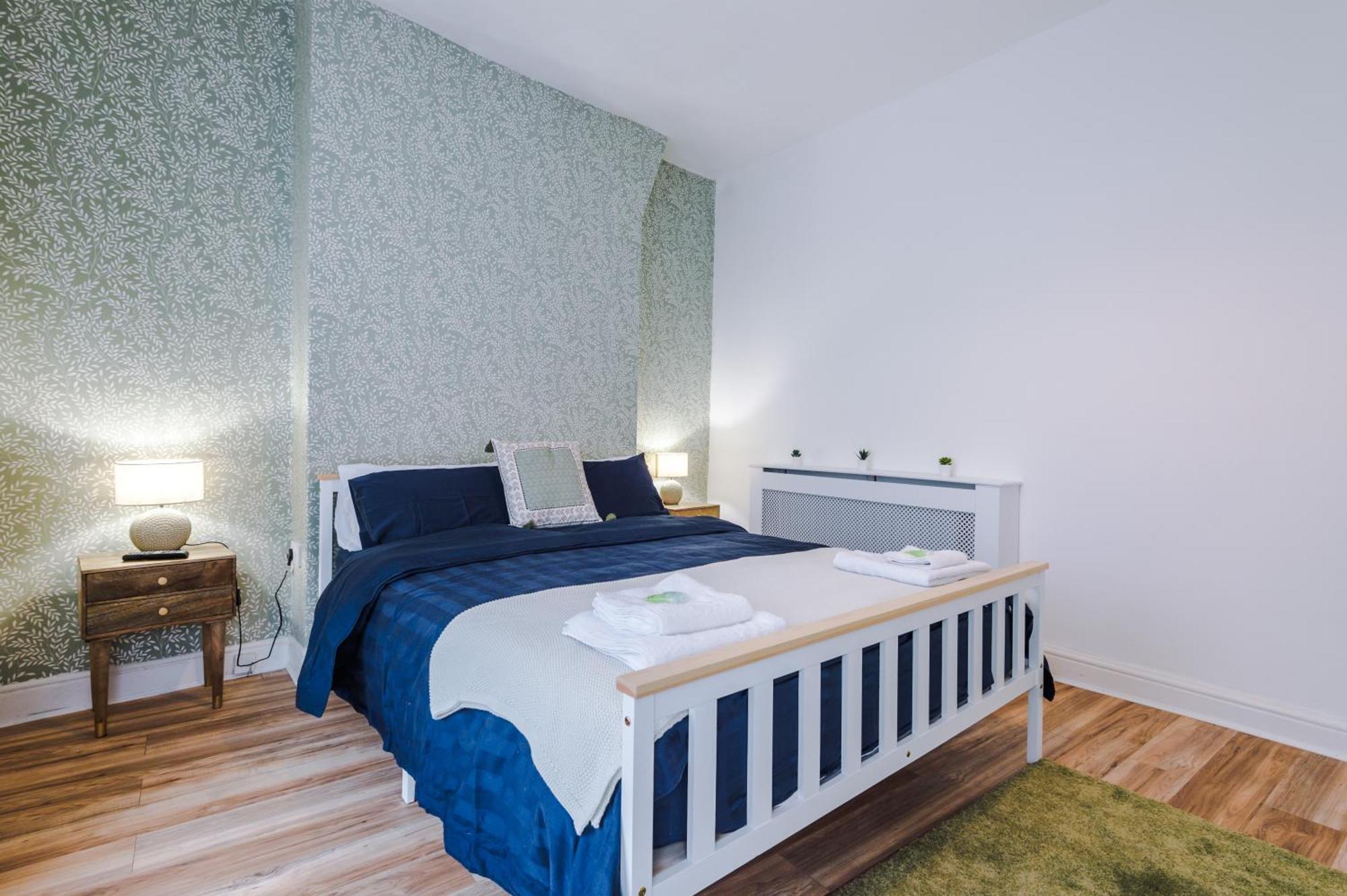 4 Bedroom Victorian House 맨체스터 외부 사진
